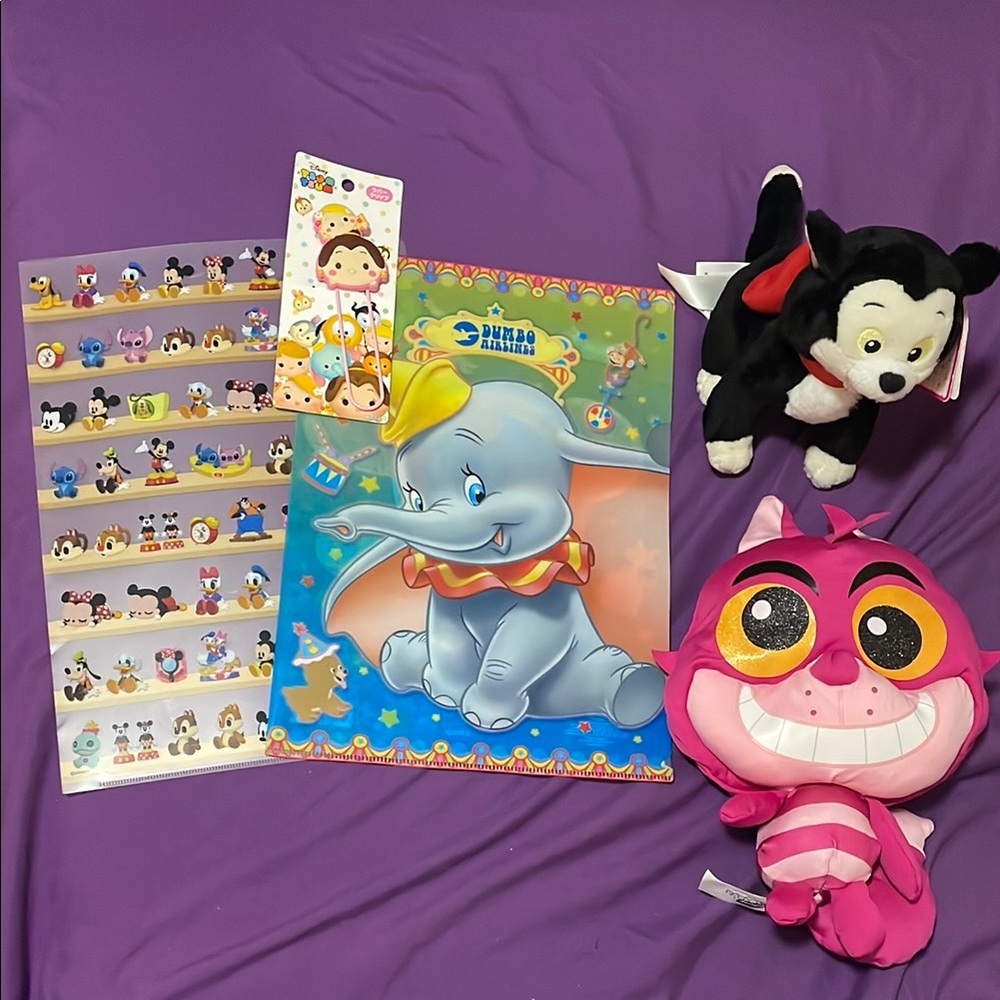 Disney Bundle - 2 plush, 2 file folders and large paper clip